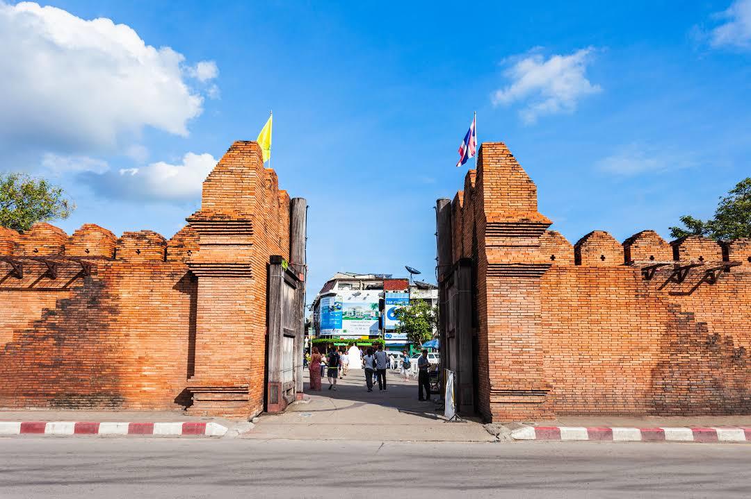 Tha Pae-poort